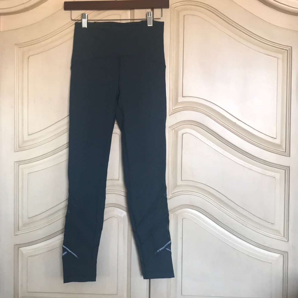 Lululemon Motionful 7/8 Tights